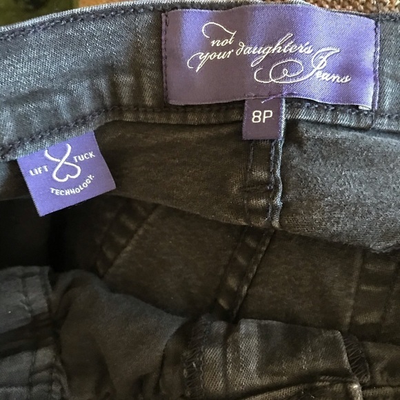 *Not your Daughters Jeans in 8p GUC - Picture 3 of 7